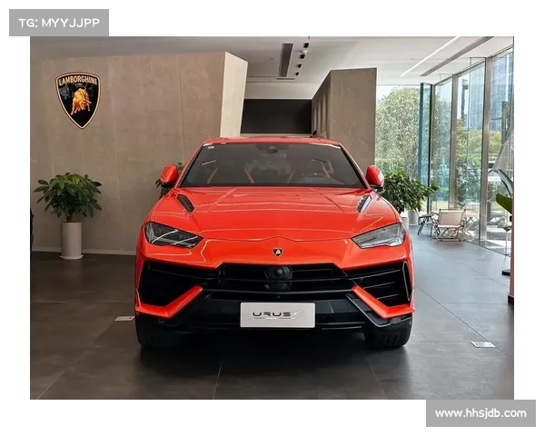 MANSORY宽体套件上身 这款红色兰博基尼Urus你是否喜欢? MANSORY宽体套件上身 这款红色兰博基尼Urus你是否喜欢?